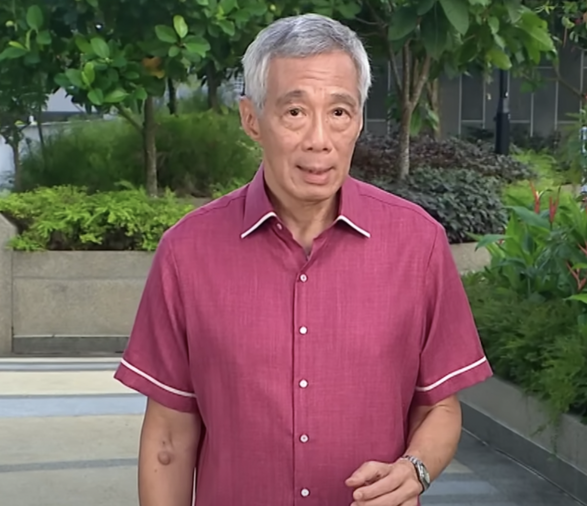 PM Lee offers condolences after death of longest-serving ISD director Lim Chye Heng