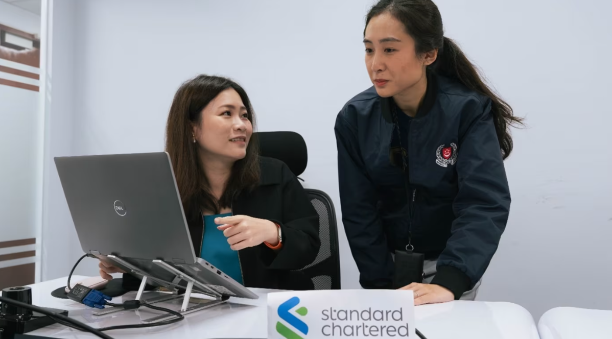 Anti-Scam Centre and Standard Chartered Bank help scammed elderly woman recover more than 0K