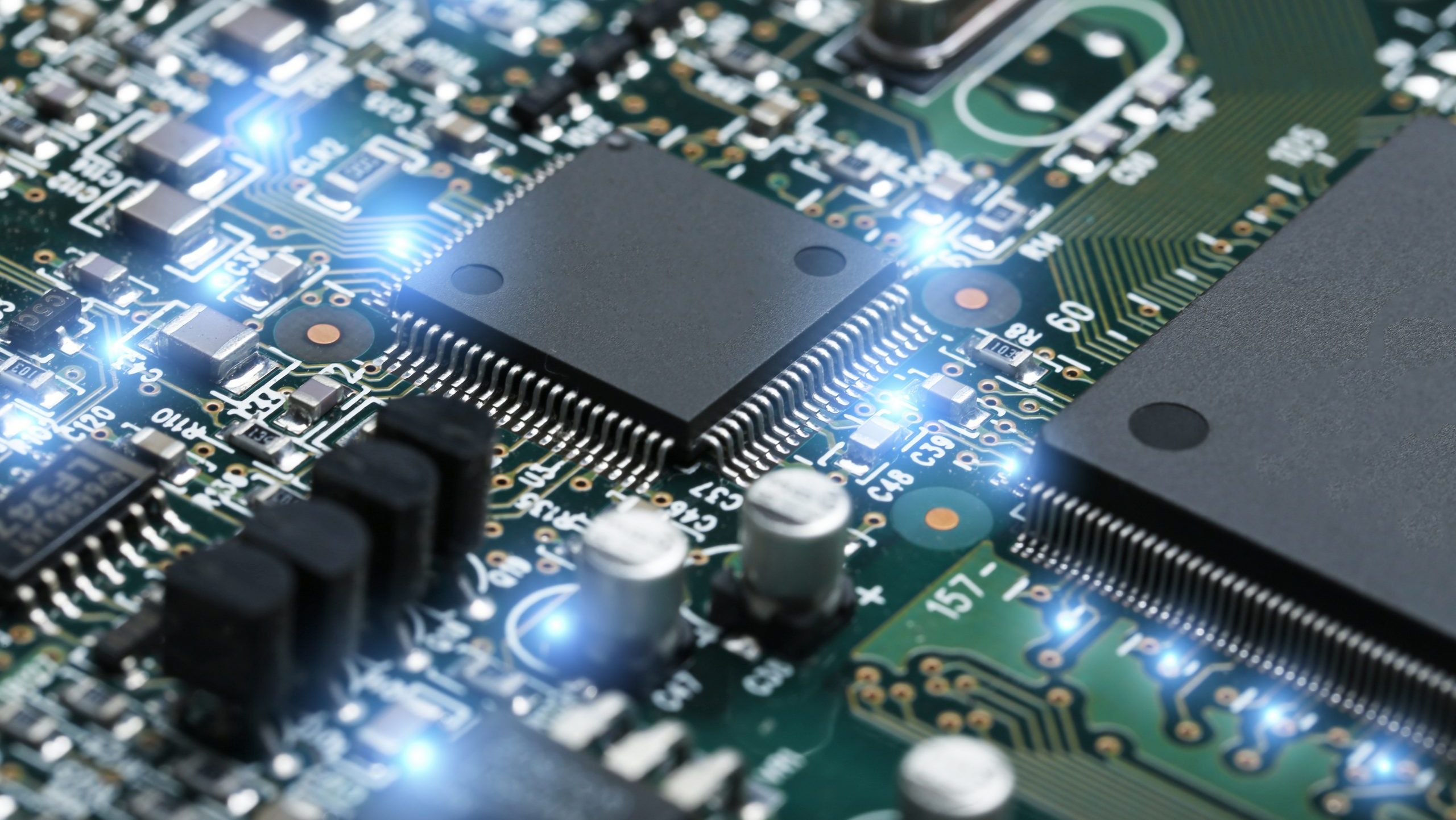 5 Singapore stocks set to gain in 2024 semiconductor recovery