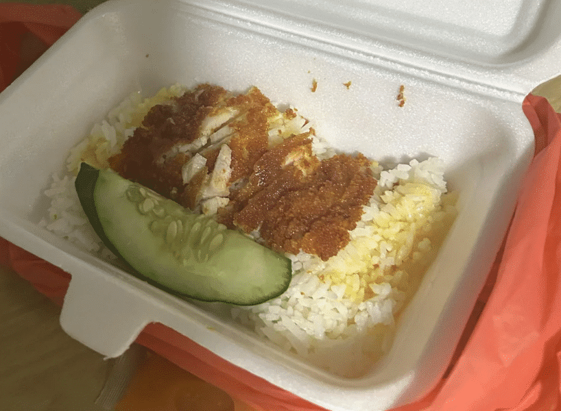 Angry customer laments meager portions in S.20 chicken rice