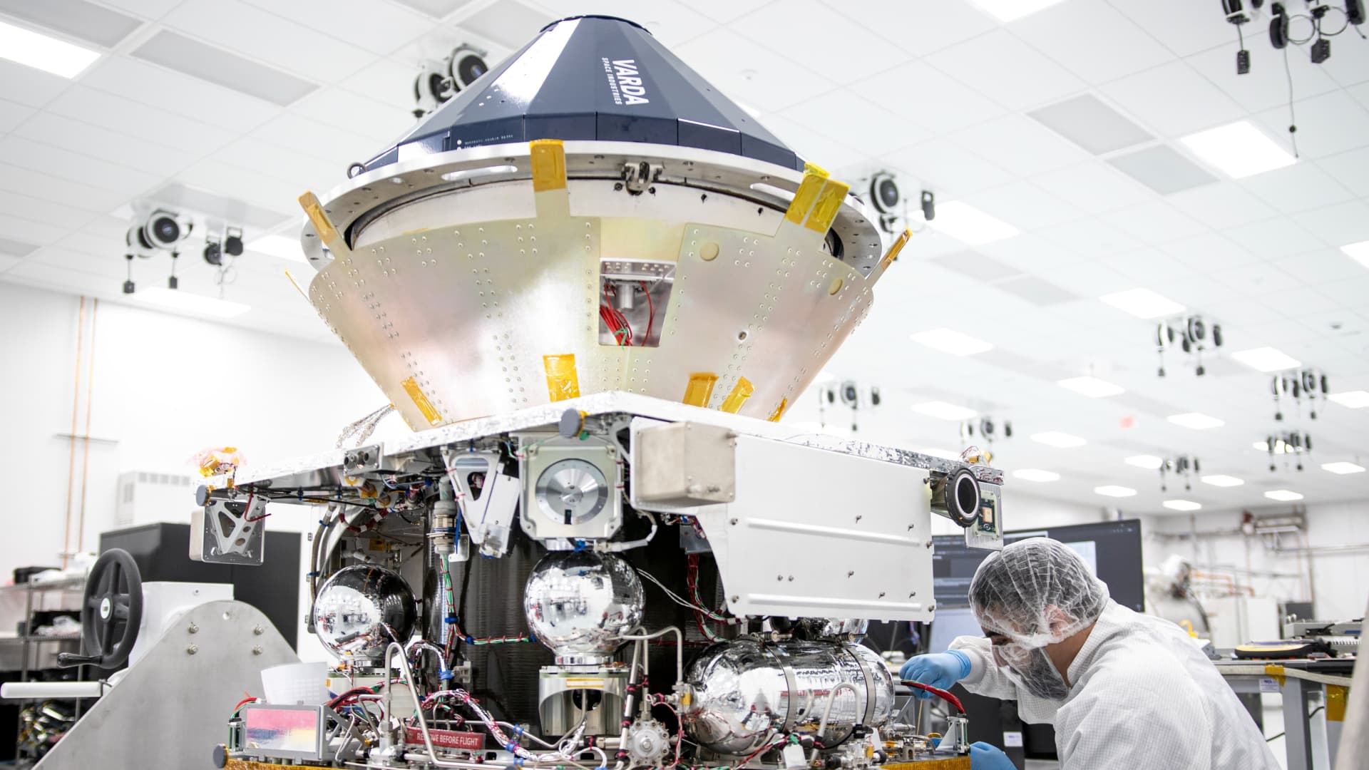 Varda drug spacecraft gets FAA approval to return