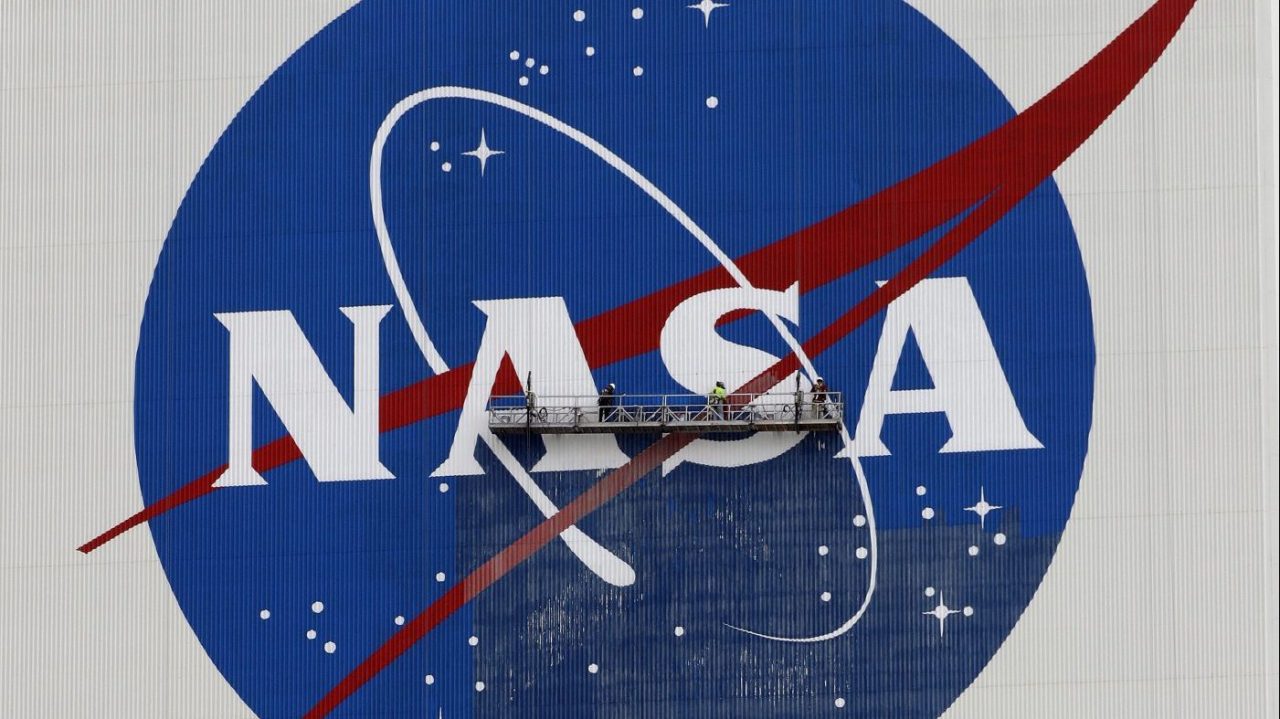 NASA shutting down B satellite refueling project over tech, cost challenges