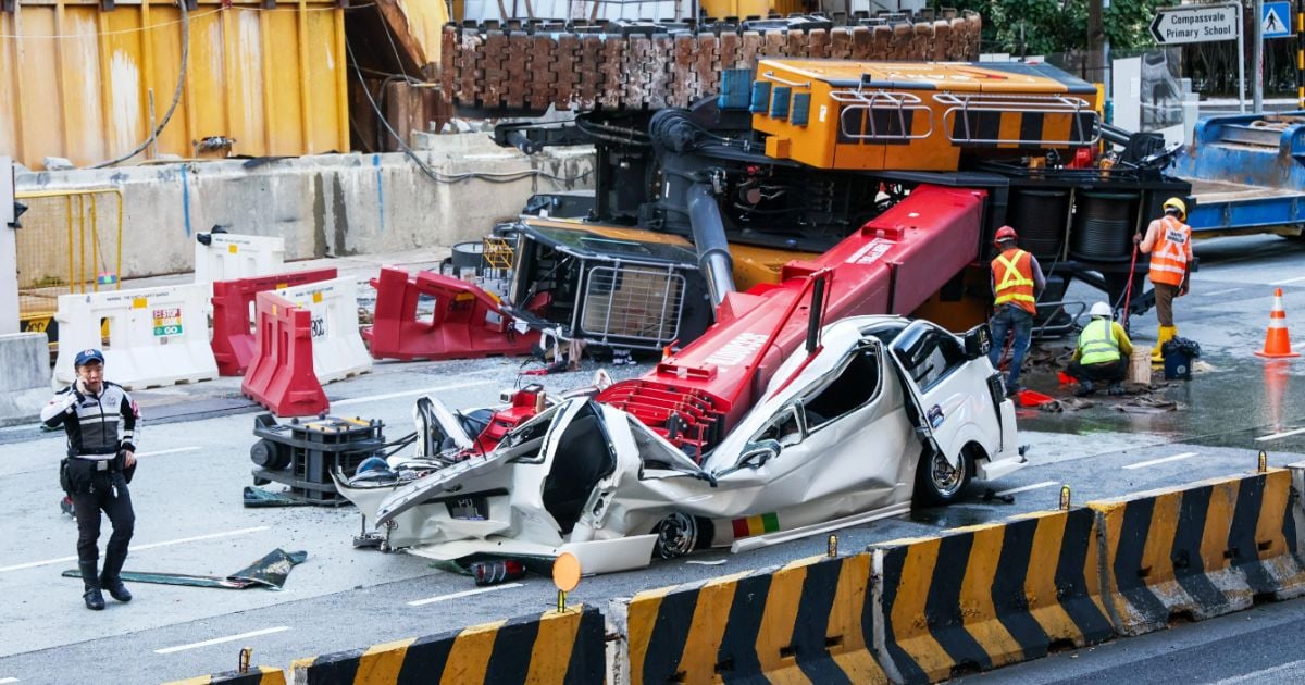 Driver of Van Crushed by Falling Crane in Sengkang Had Jumped Out Seconds Before The Accident