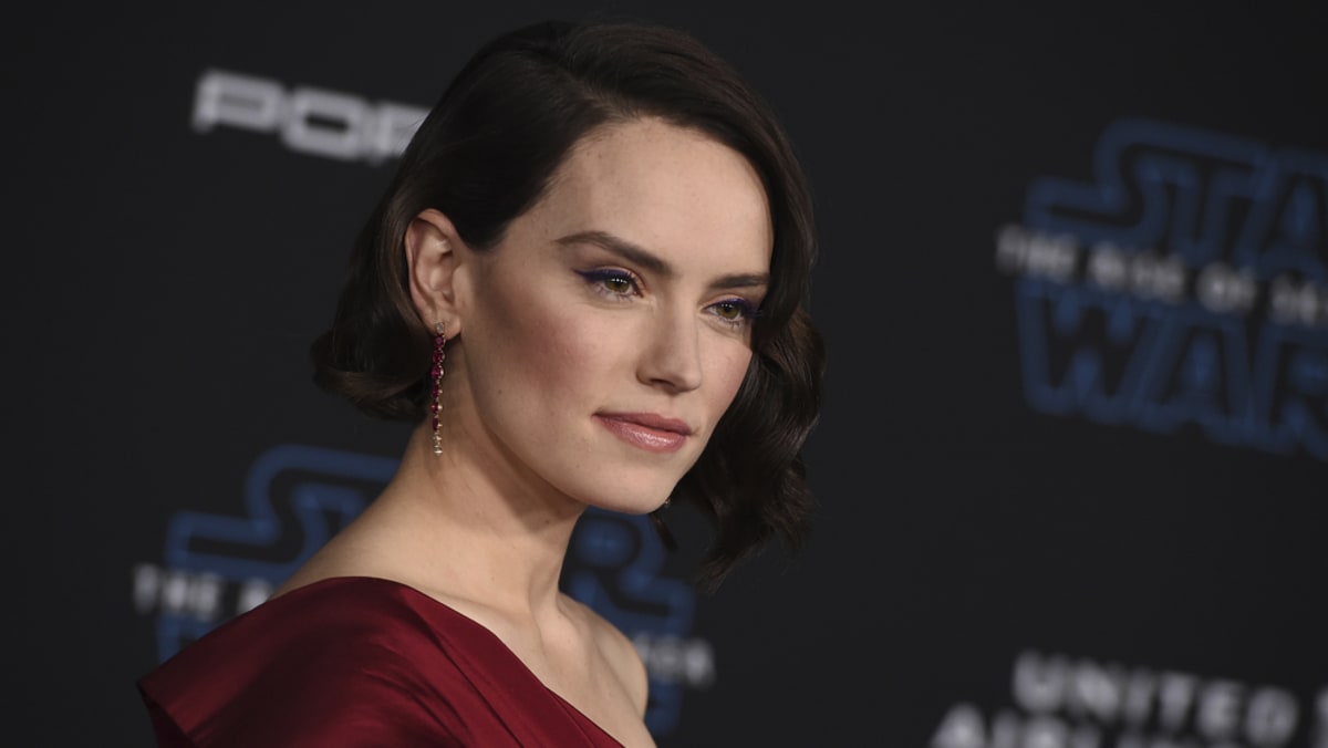 Daisy Ridley embraces challenge of returning as Rey in Star Wars