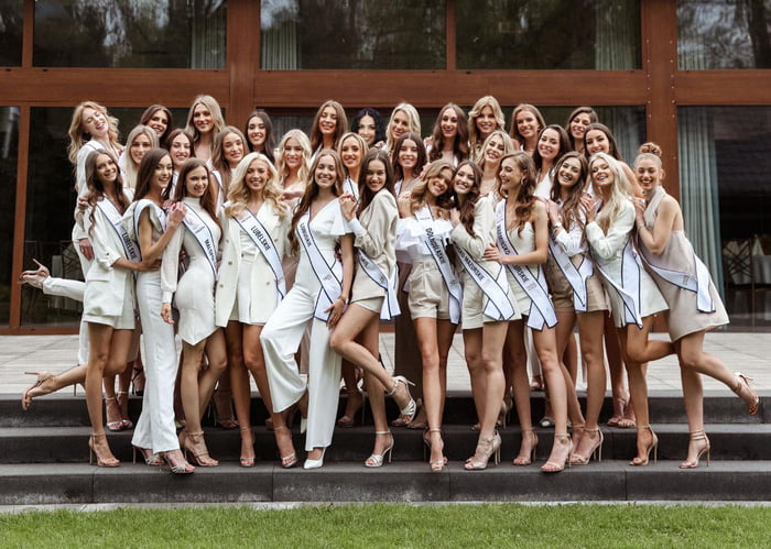 Take a look at the Miss Poland contestants. Noticing anything?