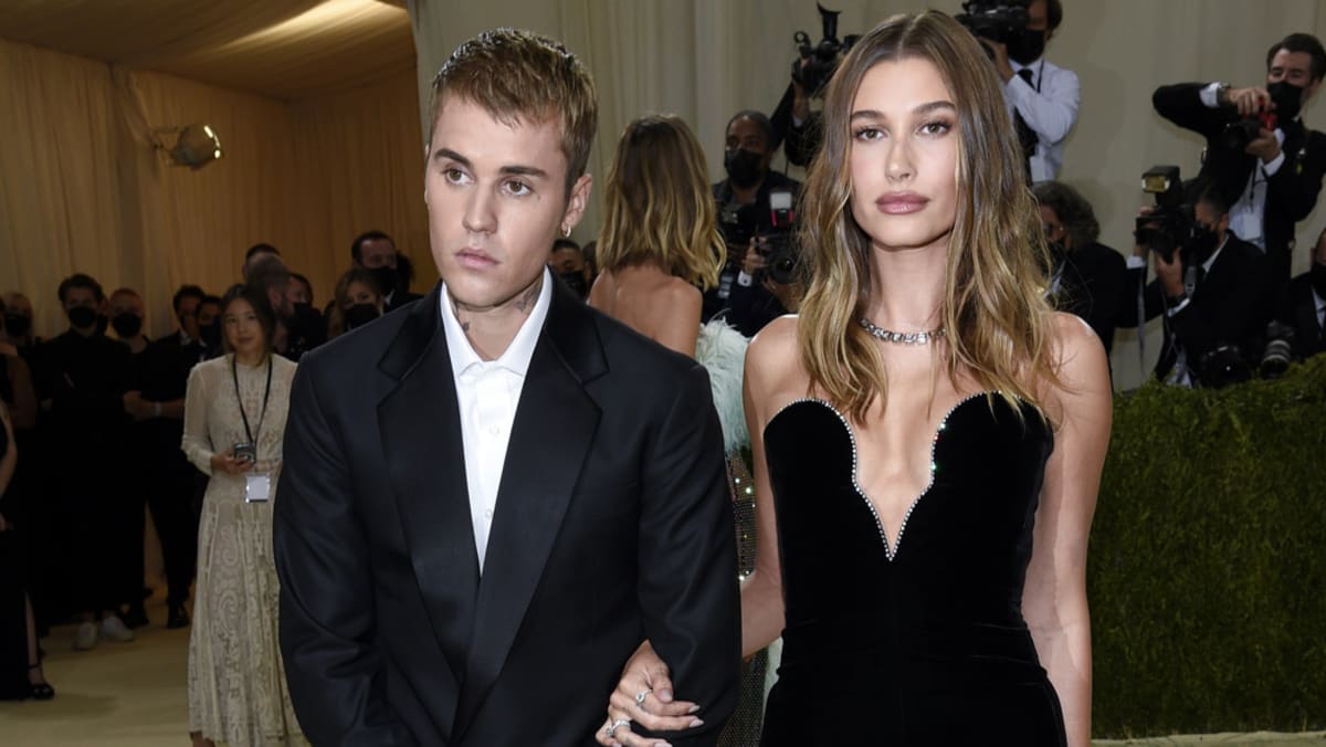 Singer Justin Bieber and wife Hailey welcome a baby boy