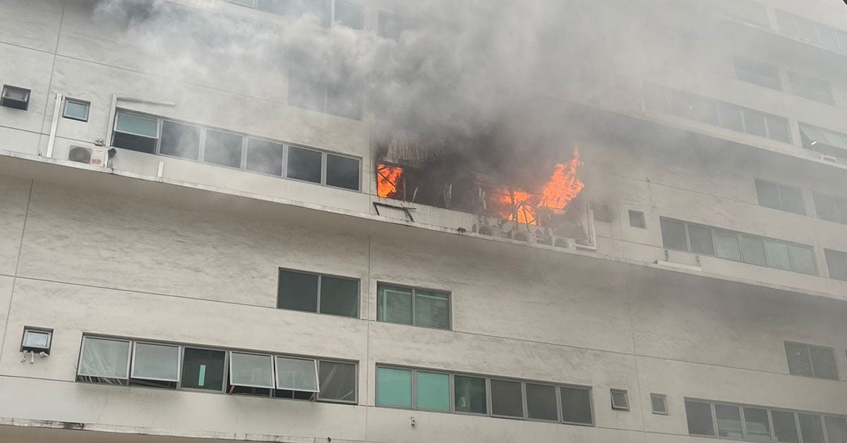 2 People Died After Fire Broke Out in Kaki Bukit Industrial Building