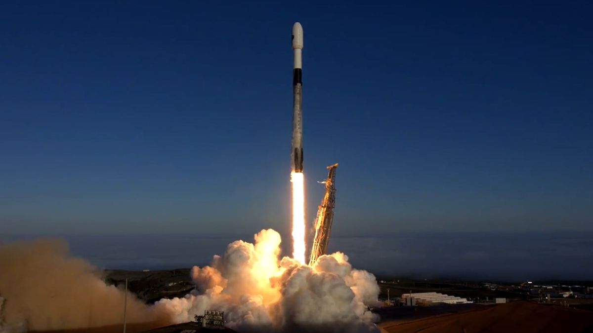 US Space Force awards SpaceX 0 million to launch at least 9 national-security missions