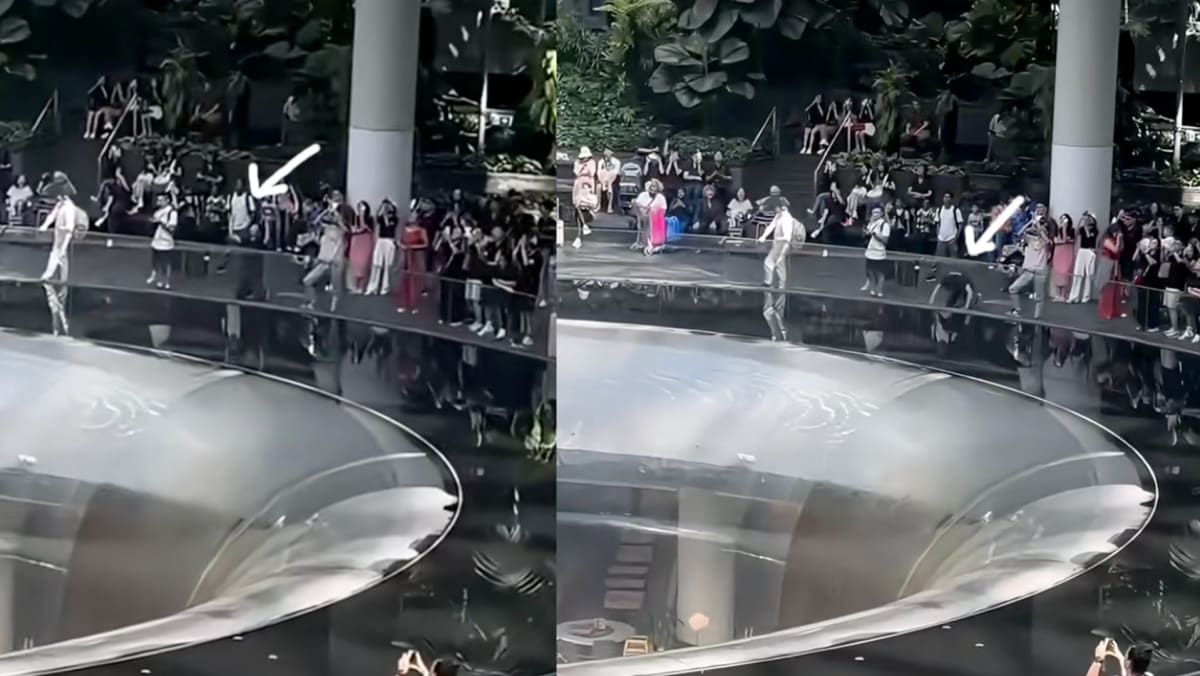 Man Seen Kowtowing To Jewel Changi’s Rain Vortex