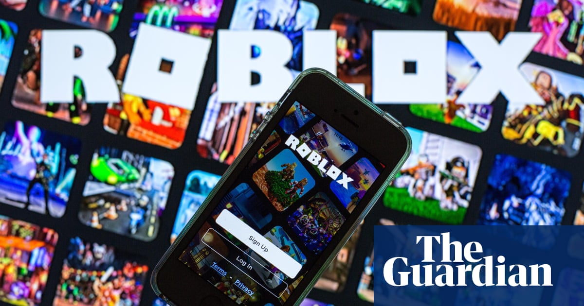 Roblox to give parents more control over children’s activity after warnings over grooming | Children’s tech