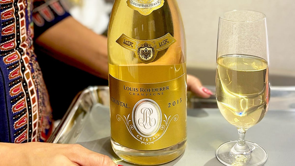 SIA to serve the exclusive Cristal 2015 champagne in its Suites and First Class cabins from Dec 1, 2024